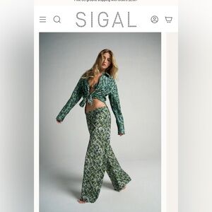 SLIM FLARED PANTS CROCO